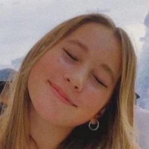 Malia Brauer, 19 (Chef)