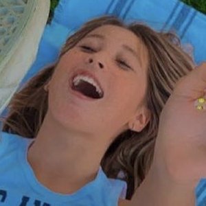 Malia Brauer, 19 (厨师)