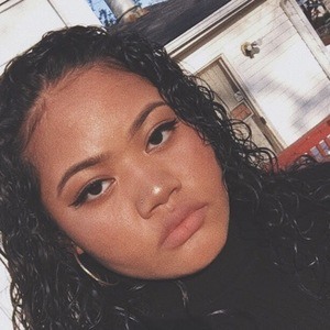 Malia Carter, 24 (TikTok明星)