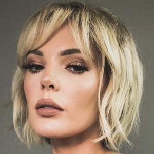 Mallory Cornelison, 37 (YouTube明星)