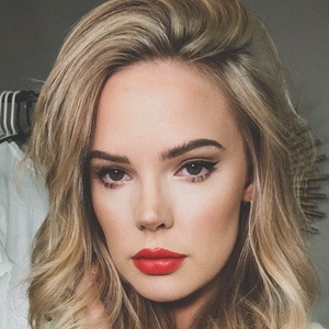 Mallory Cornelison, 37 (Star di YouTube)