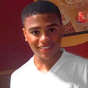 Malyk Santiago, 26 (模特)