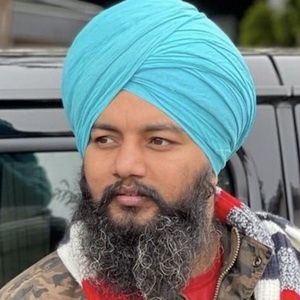 Mandeep Shah, 32 (Estrella de TikTok)