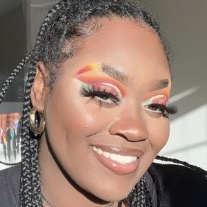 Mangozut, 26 (TikTok Star)