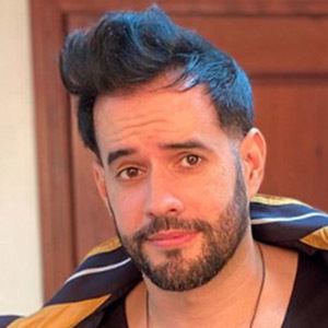Manny Cruz image 2