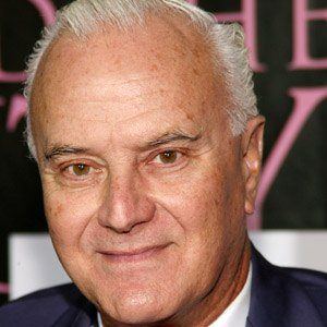 Manolo Blahnik, 81 (時裝設計師)