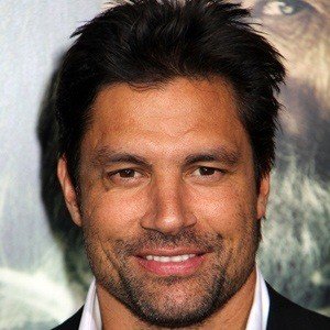 Manu Bennett image 2