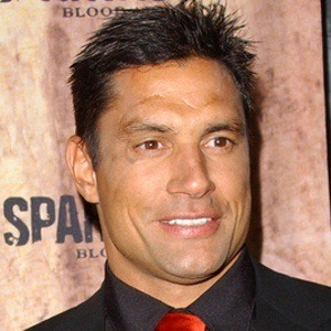 Manu Bennett image 6