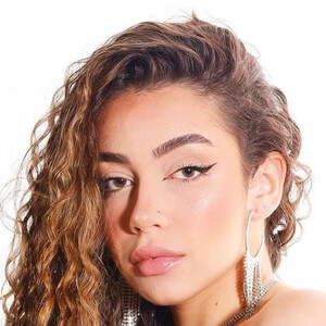 manuela perez image 11