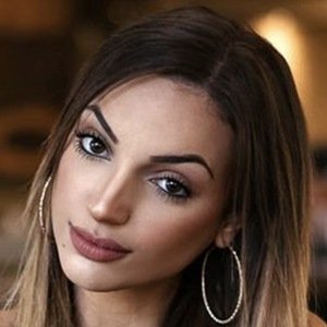 Manuella Emmanoulopoulou, 31 (YouTube Star)