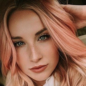 Maquel Cooper, 31 (現實之星)