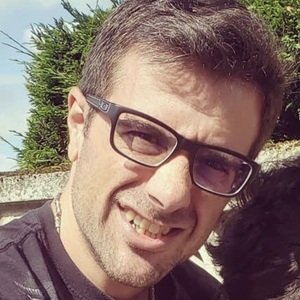 Marco Gomez, 45 (Programador de computadoras)