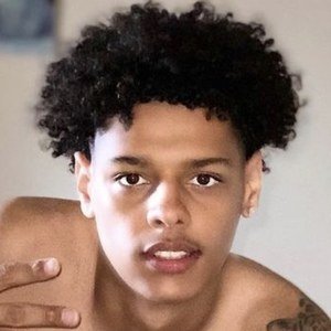 Marcustoocrazy image 4