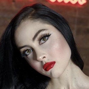 Maren Altman, 27 (TikTok Star)