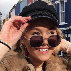 Margot Lee, 27 (YouTube Star)