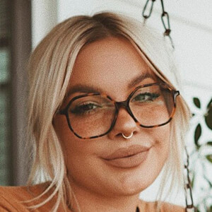 Maria Armstrong image 11