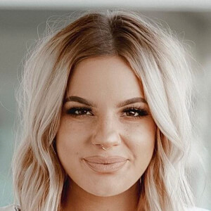 Maria Armstrong image 14