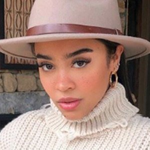 Maria Bethany, 27 (YouTube Star)