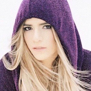 María del Rosario Gómez, 35 (Pop Singer)