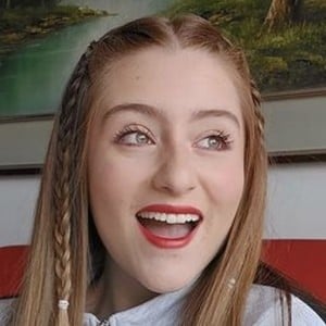 María José Pescador, 21 (Instagram Star)