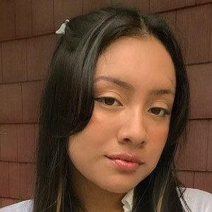 Maria Marmora, 25 (TikTok明星)