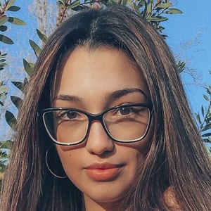 María Romero, 23 (TikTok Star)