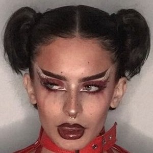 María Sol Mendoza, 27 (Makeup Artist)