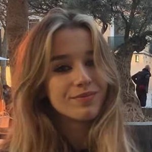 mariaacarrilloor, 21 (TikTok明星)