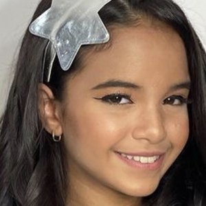 Mariah Yohana, 17 (Pop Singer)