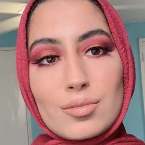 Mariam Merchant, 23 (TikTok Star)
