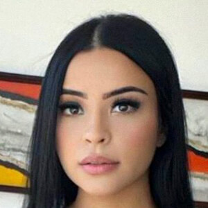 Mariana Herazo, 32 (Model)