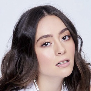 Mariana Lodoza image 10