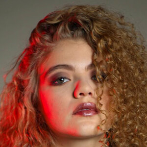 Mariana Mozo image 4