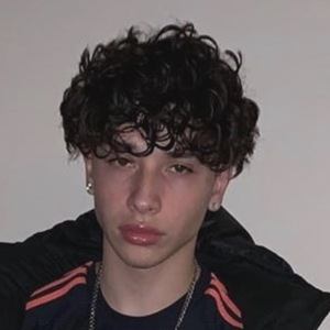 Mariano Castano, 22 (TikTok明星)