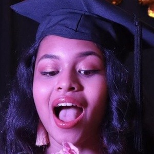 Marie Stella image 7