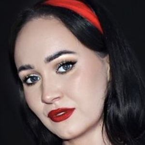 Marina Eloise, 37 (TikTok Star)
