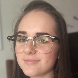 Marina Inspira, 30 (YouTube Star)