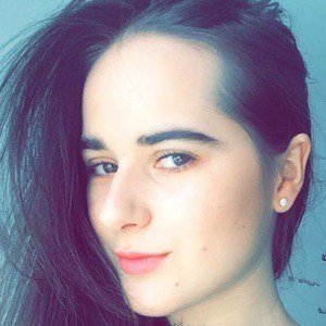 Marina Inspira, 30 (YouTube Star)