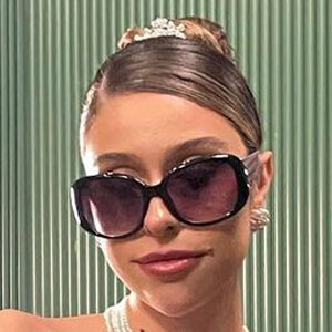 Marina Resende, 23 (TikTok明星)