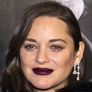 Marion Cotillard (Movie Actress) - Age, Birthday, Bio, Facts, Family