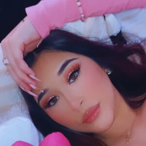 Marisa Marie, 26 (YouTube-ster)