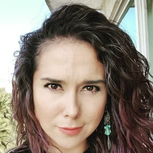 Marisolpink, 39 (YouTube Star)