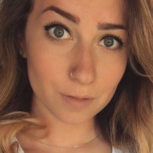 Marissa Farina, 35 (YouTube Star)