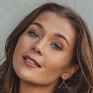 Marissa Layne Mowry, 25 (Instagram Star)