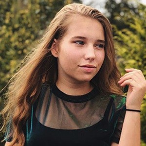 Marit Hanse, 23 (TikTok Star)