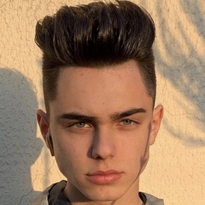 Mark Chumachenko, 22 (TikTok明星)