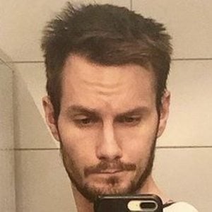 Mark Deck, 33 (YouTube Star)