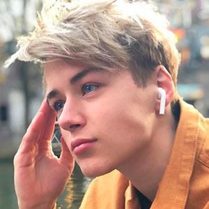 Markie, 23 (TikTok Star)