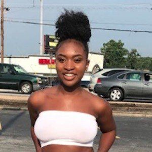 Marne, 29 (Instagram Star)