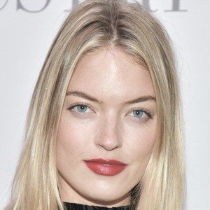 Martha Hunt image 7